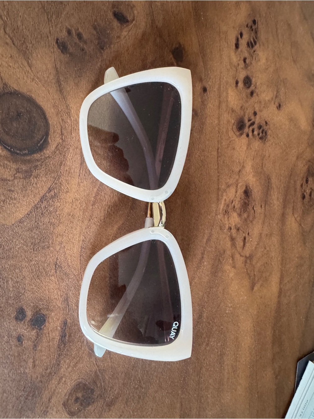 Quay Australia White Geometric Cat-Eye Sunglasses with Dark Lenses
